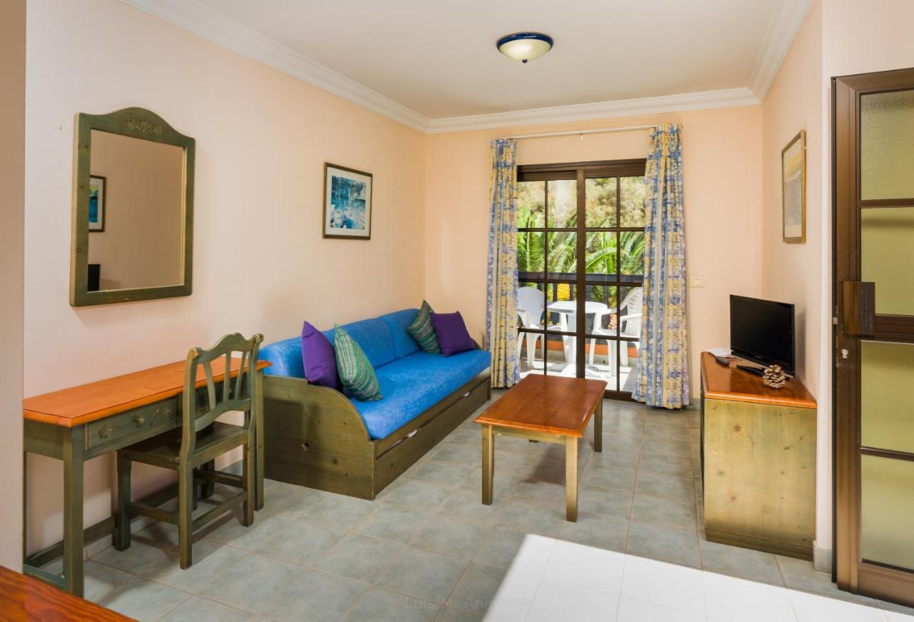 Apartment Residencial El Conde #8 *